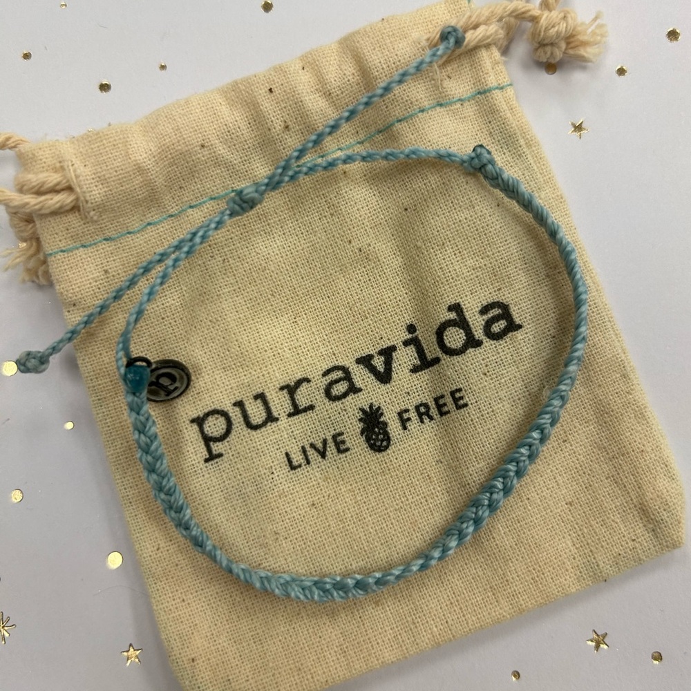 Pura Vida bracelet never worn brand new! Waterproof and durable!